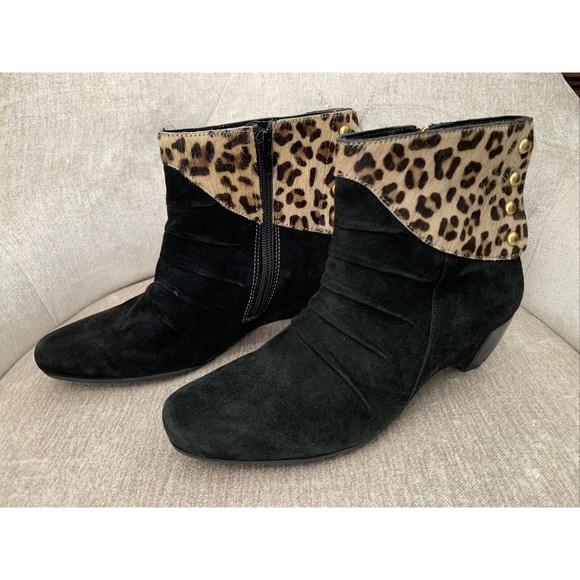 J. Renee Women’s Ankle Bootie Boots Zip Up Black w/ Cheetah Print Cuff Size 7 - Picture 2 of 7